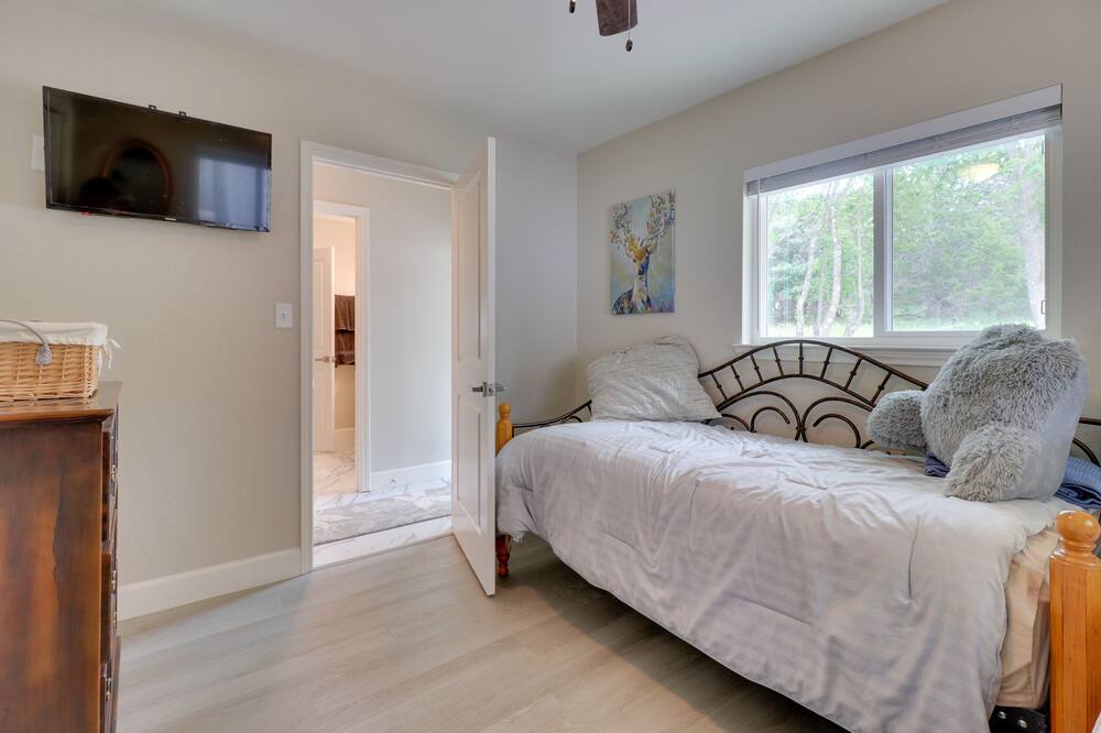 Photo of Bedroom in Belton