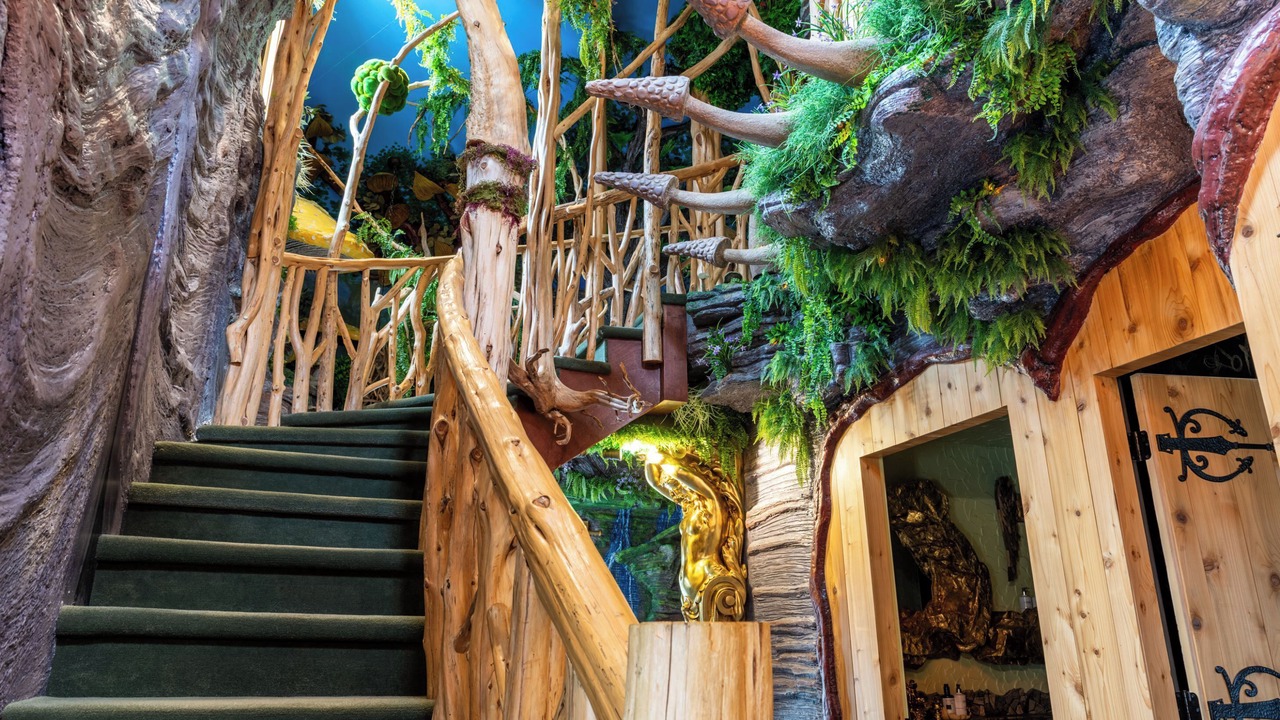 Photo of Others in Roxbury