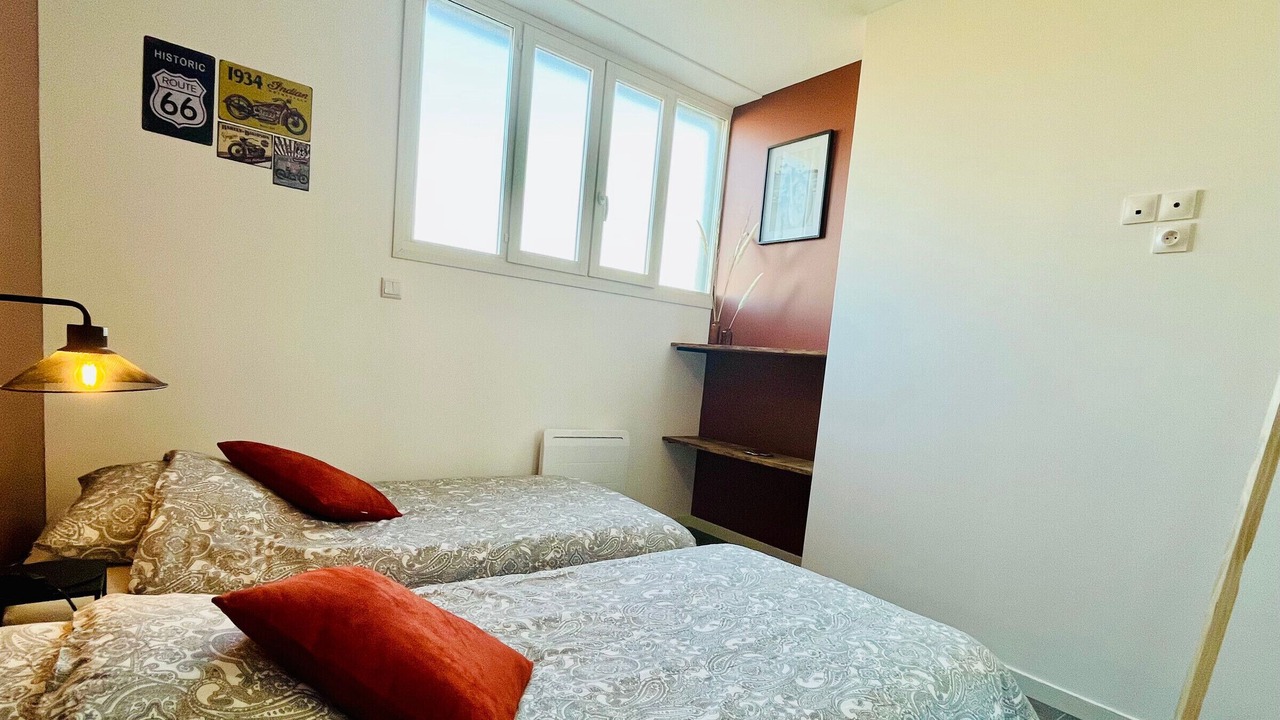 Photo of Others in Mansigne