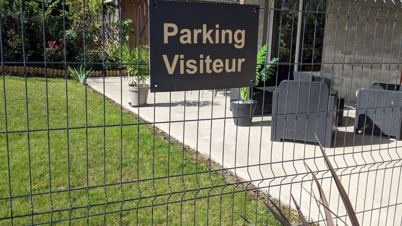 Photo of Outdoor in Mansigne