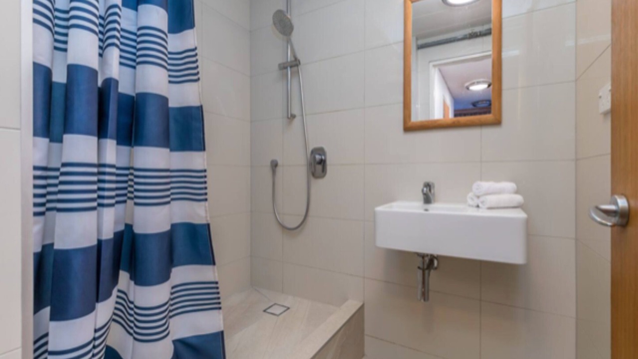 Photo of Bathroom in Auckland Central Business District