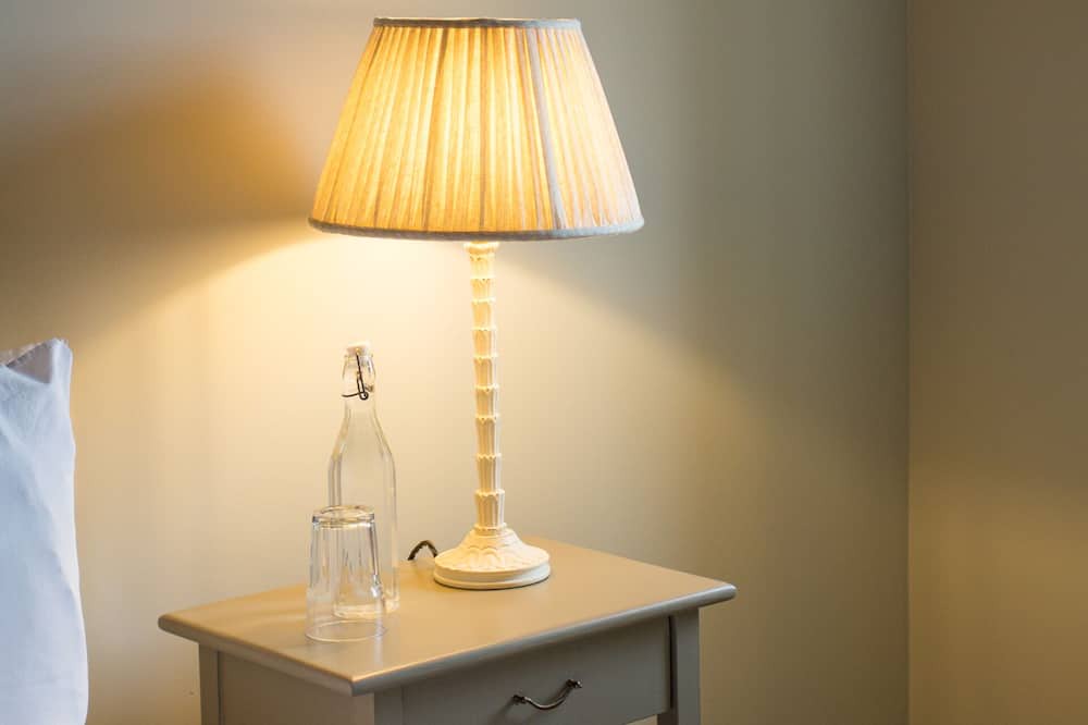 Photo of Others in Edington