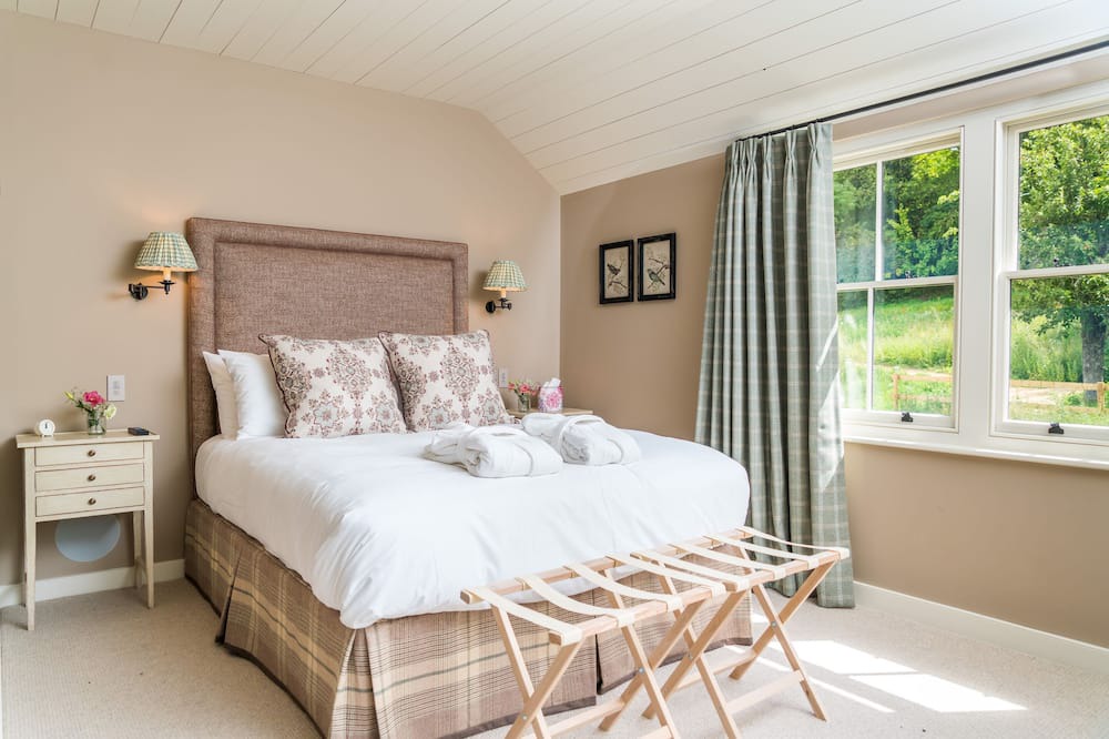 Photo of Others in Edington