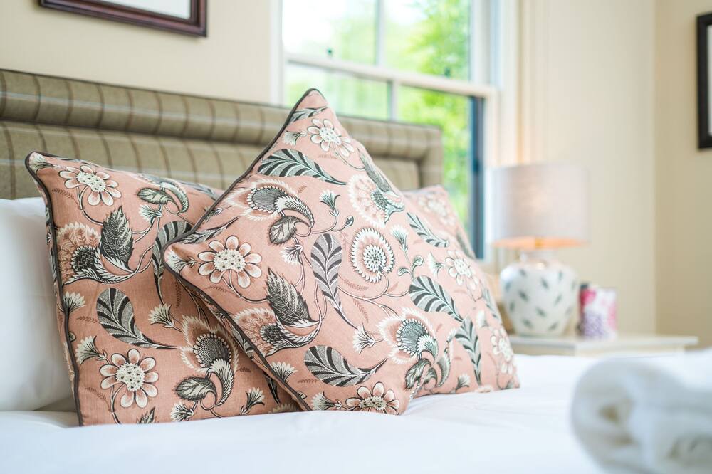 Photo of Others in Edington