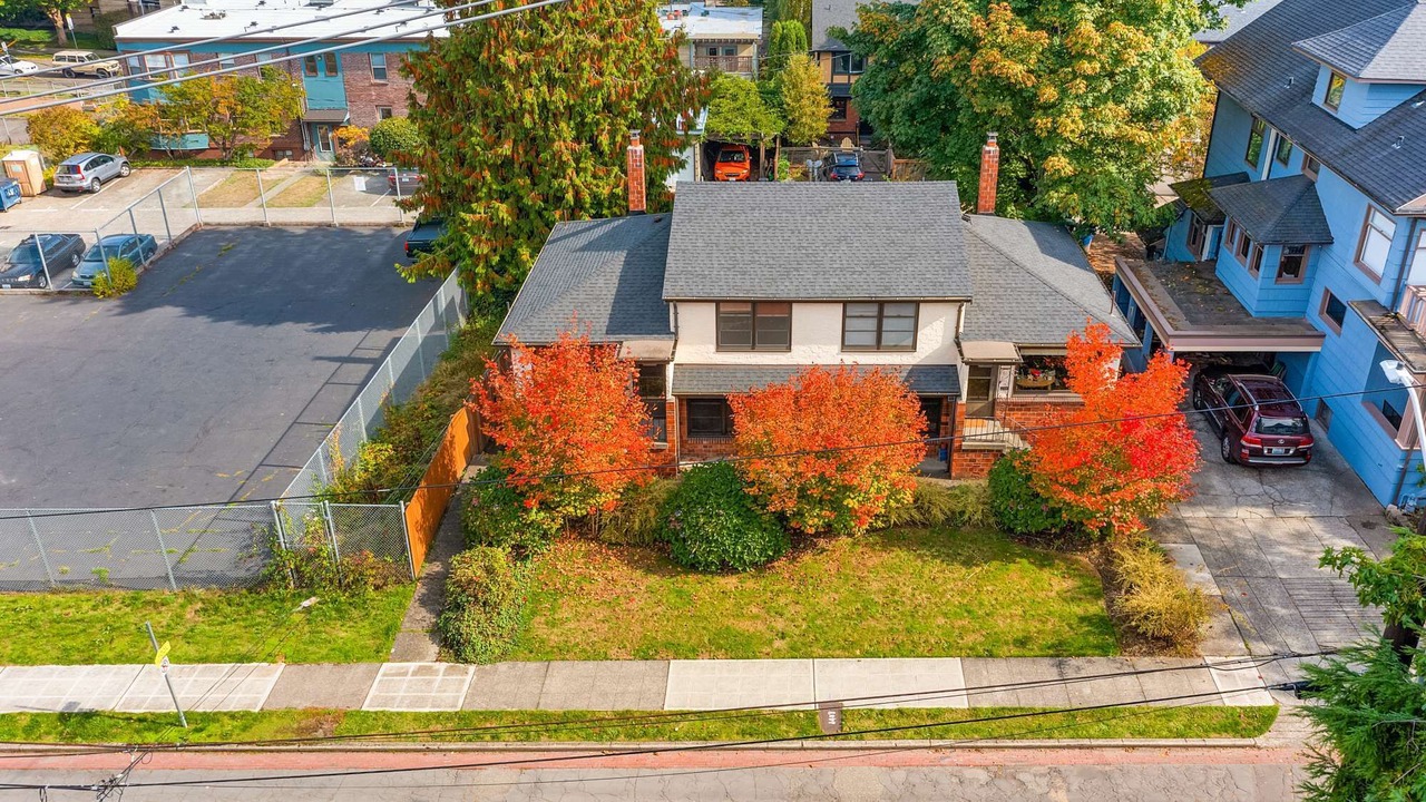 Photo of Outdoor in East Queen Anne