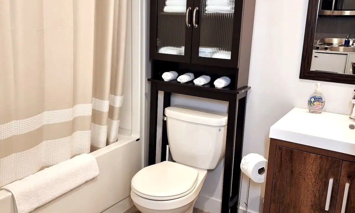 Photo of Bathroom in Downtown Gatineau