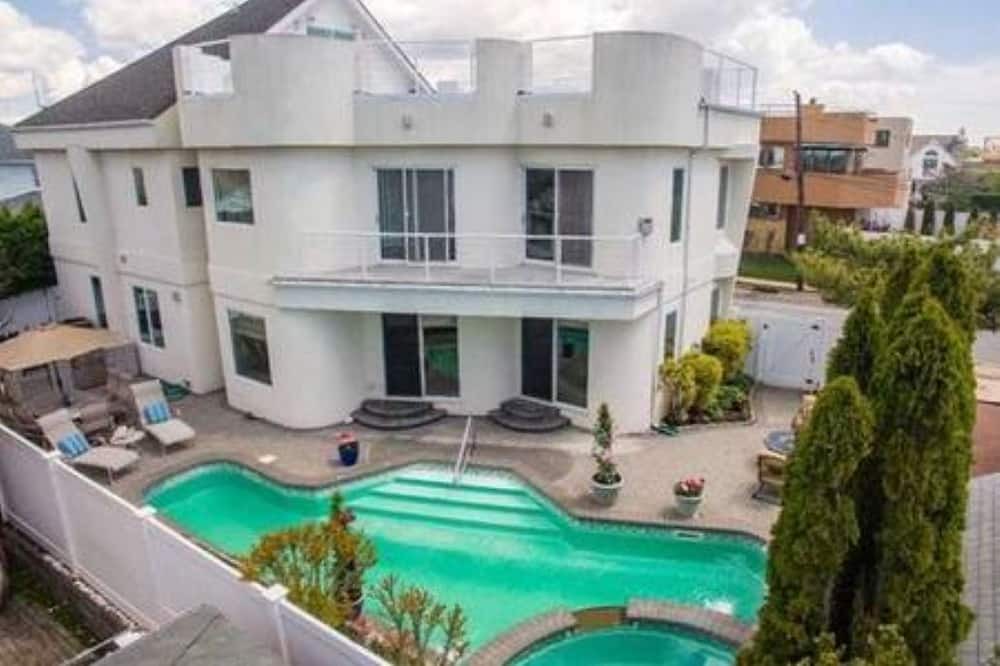 Photo of Outdoor in Lido Beach