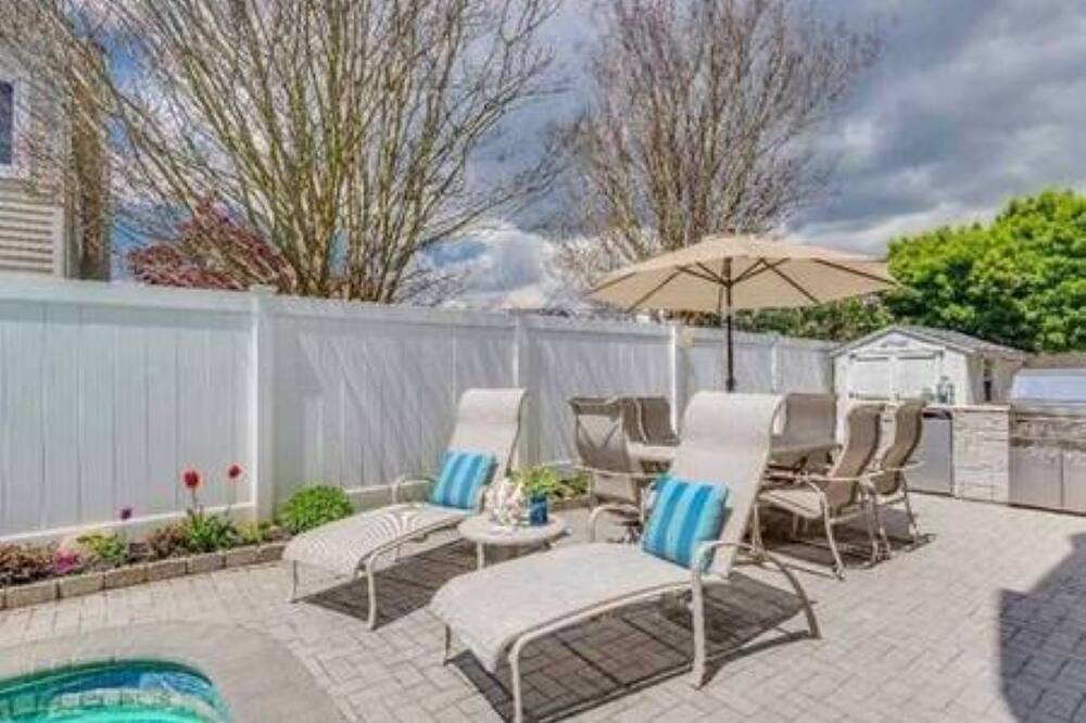 Photo of Patio Balcony in Lido Beach