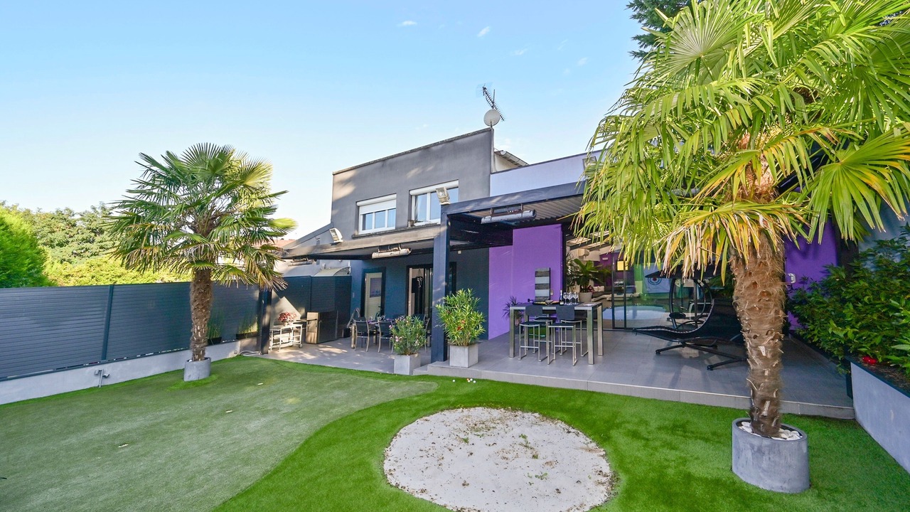 Photo of Outdoor in Pringy