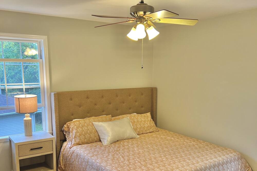 Photo of Bedroom in Oxford