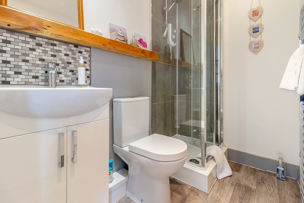 Photo of Bathroom in Langstone
