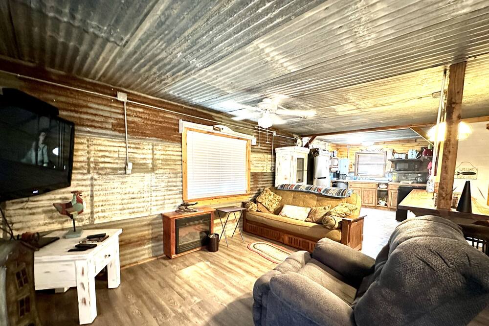 Photo of Livingroom in Goldthwaite