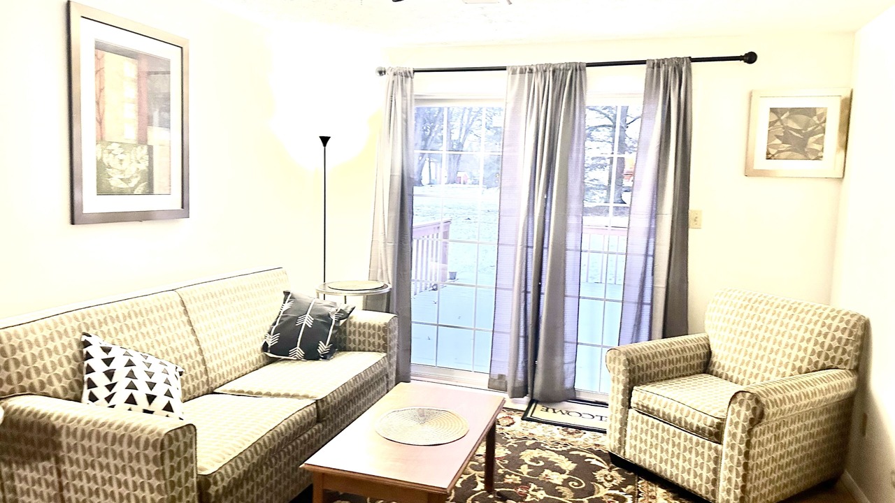 Photo of Livingroom in Hudson