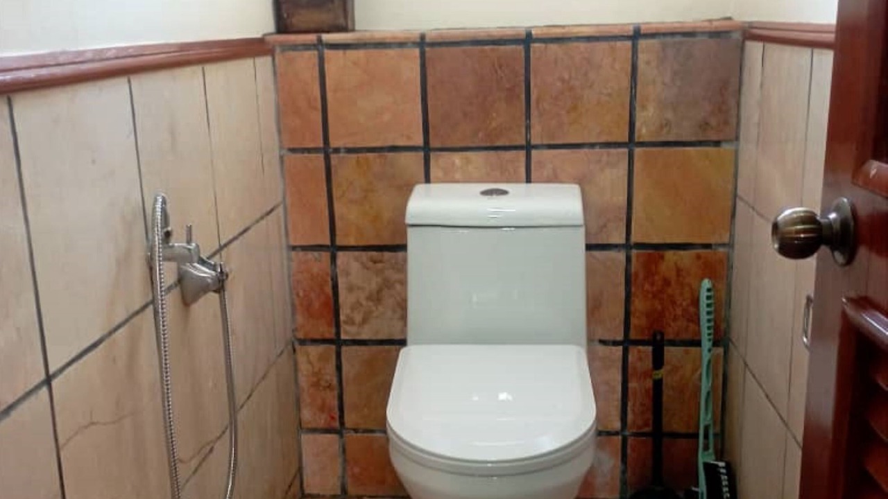 Photo of Bathroom in Taman Tanjung