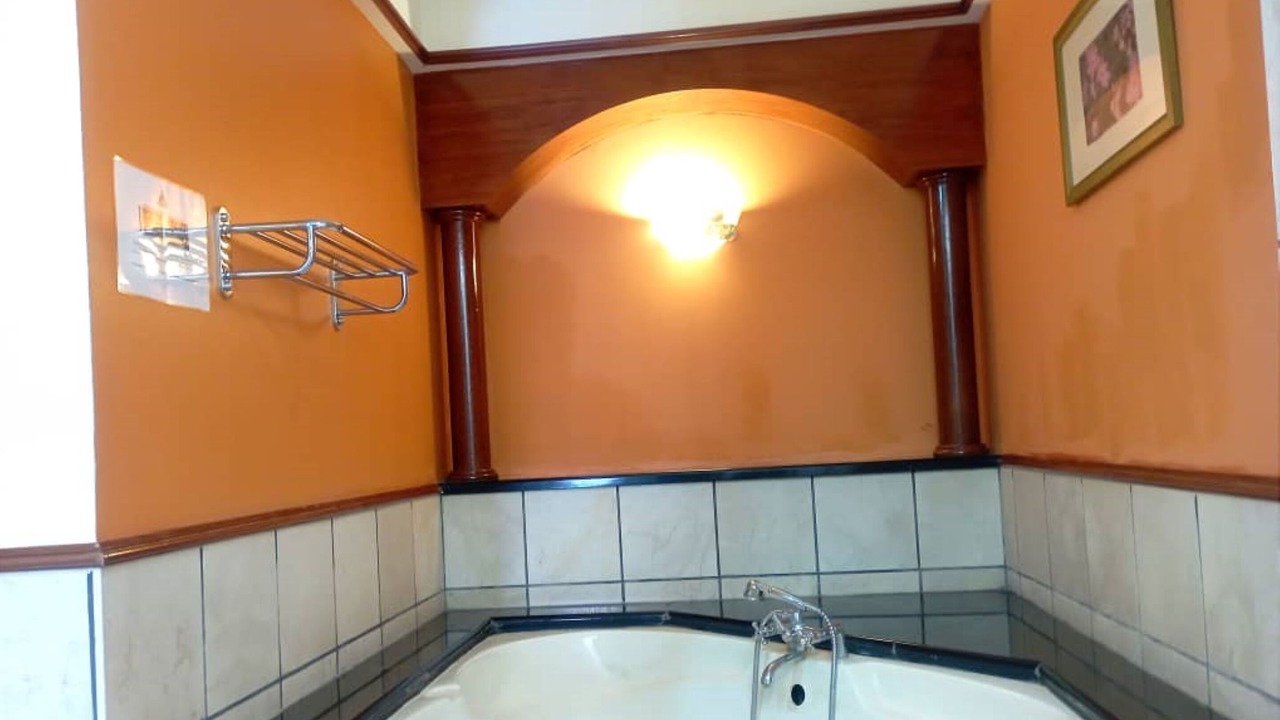 Photo of Bathroom in Taman Tanjung