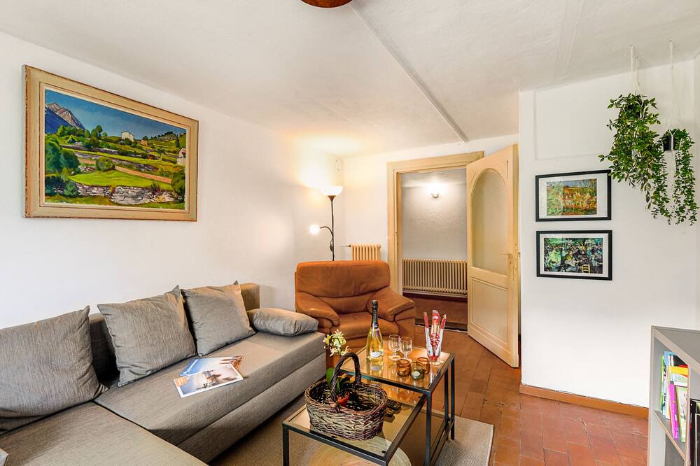 Photo of Livingroom in Morcote