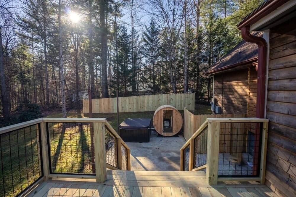 Photo of Outdoor in Fletcher