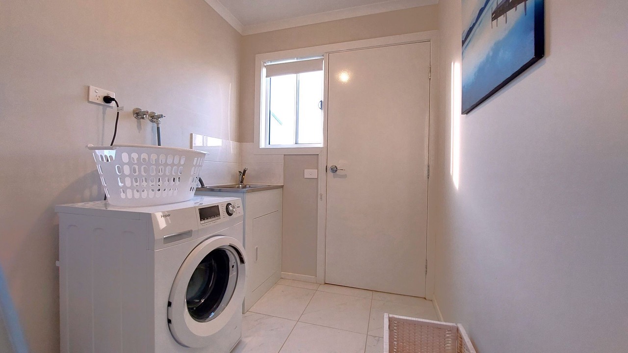 Photo of Others in Sunderland Bay