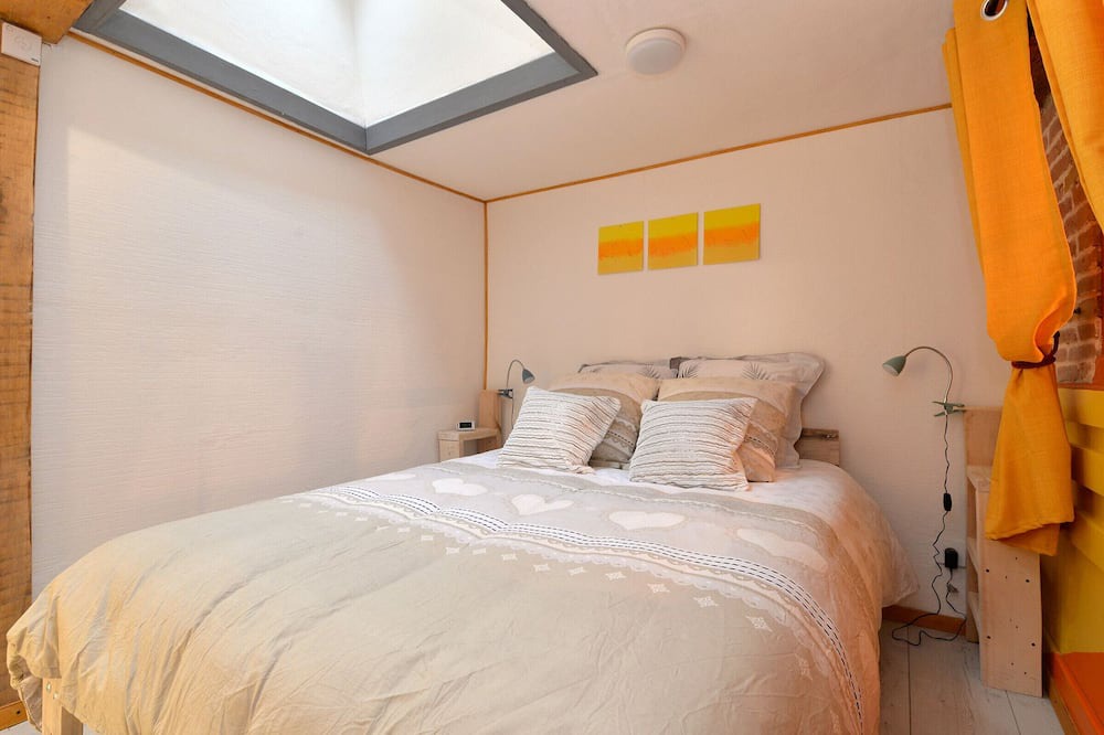 Photo of Bedroom in Saint-Amarin