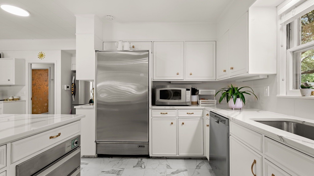 Photo of Kitchen in Oak Park - Northwood