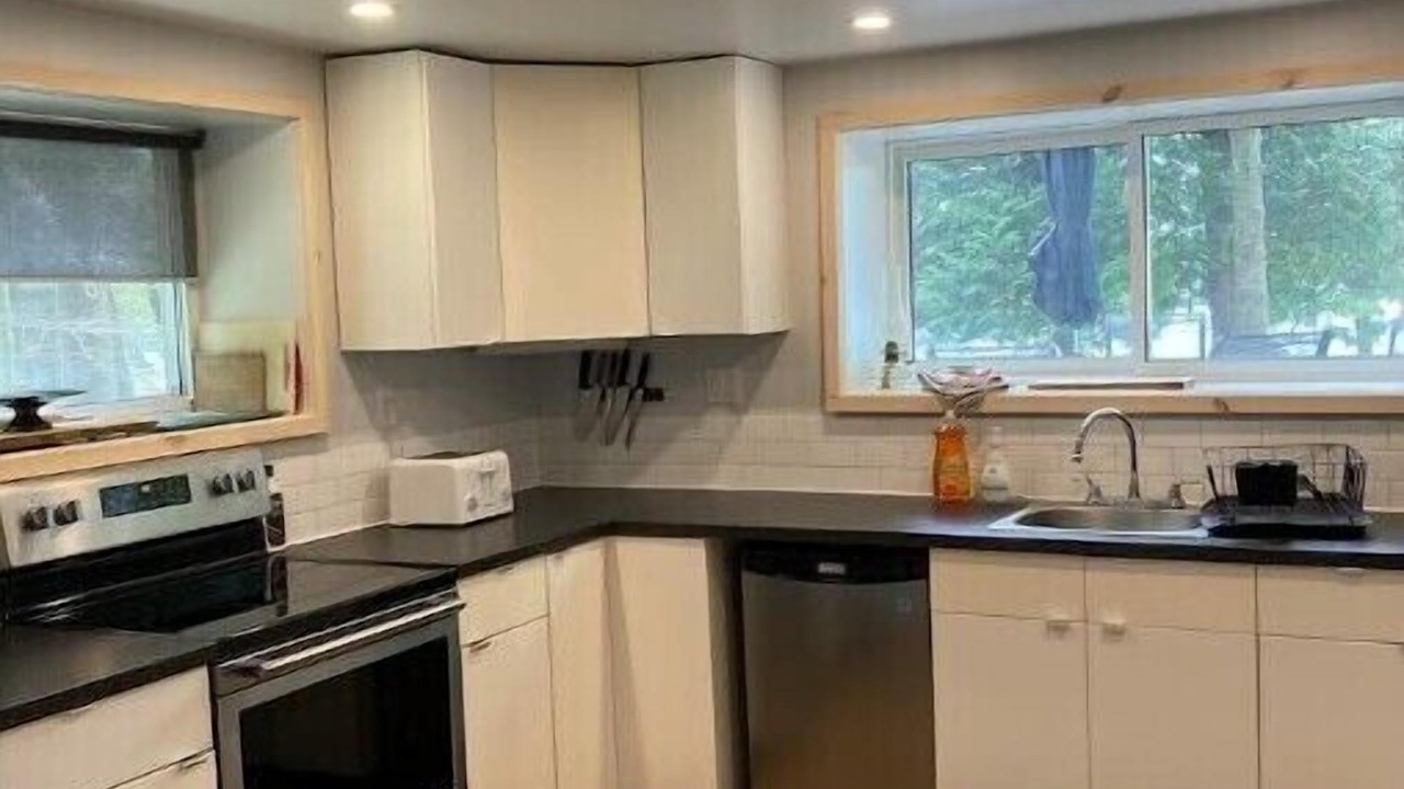 Photo of Kitchen in Northern Bruce Peninsula