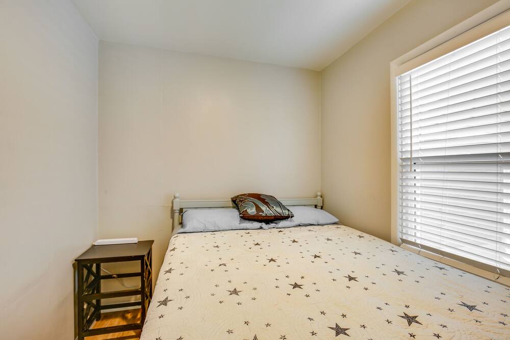Photo of Bedroom in West Eugene