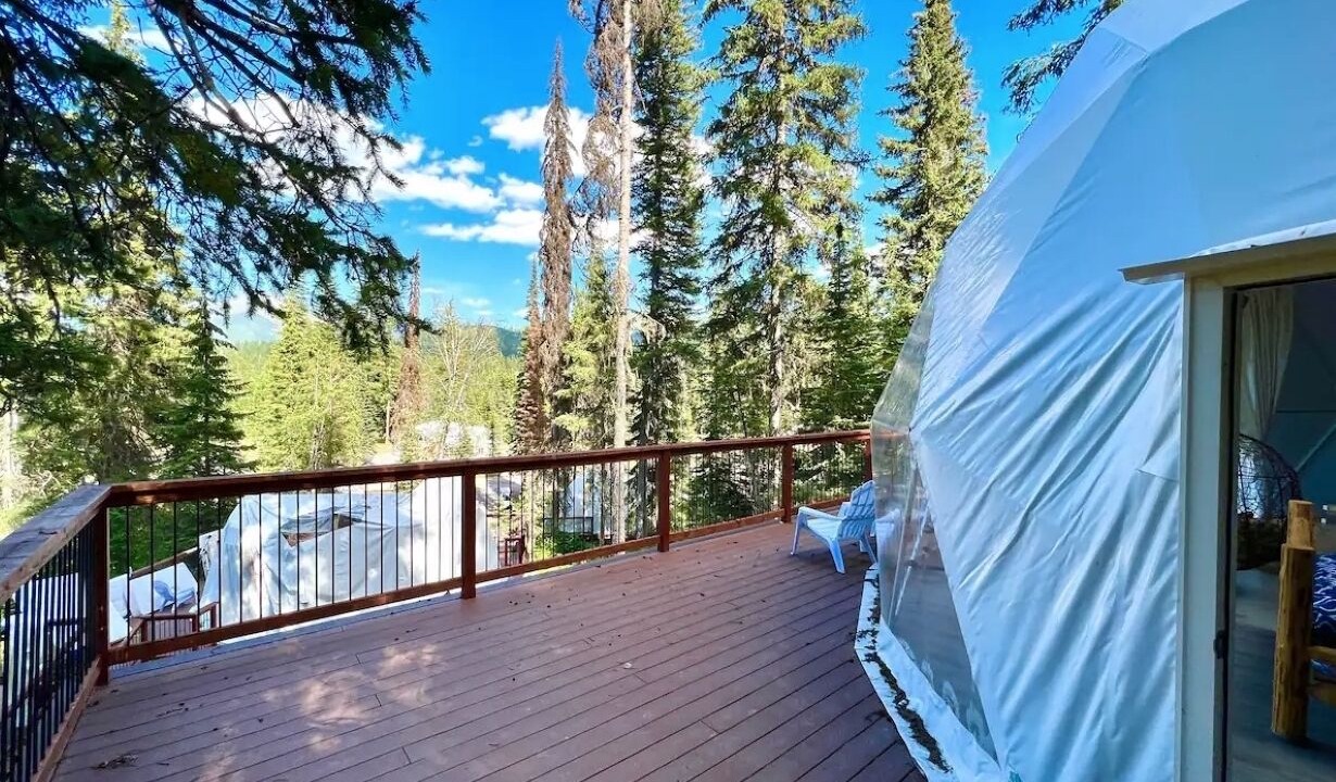 Photo of Patio Balcony in West Glacier