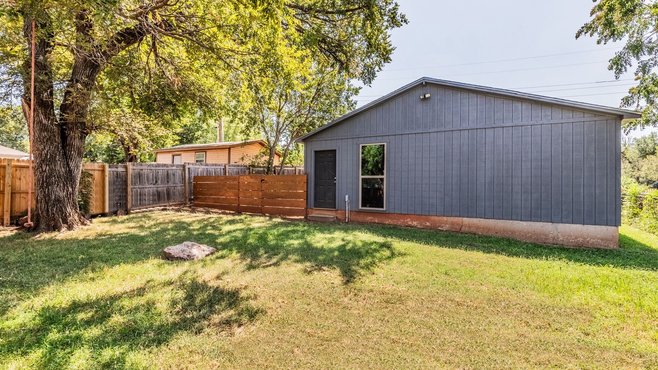 Photo of Outdoor in Guthrie