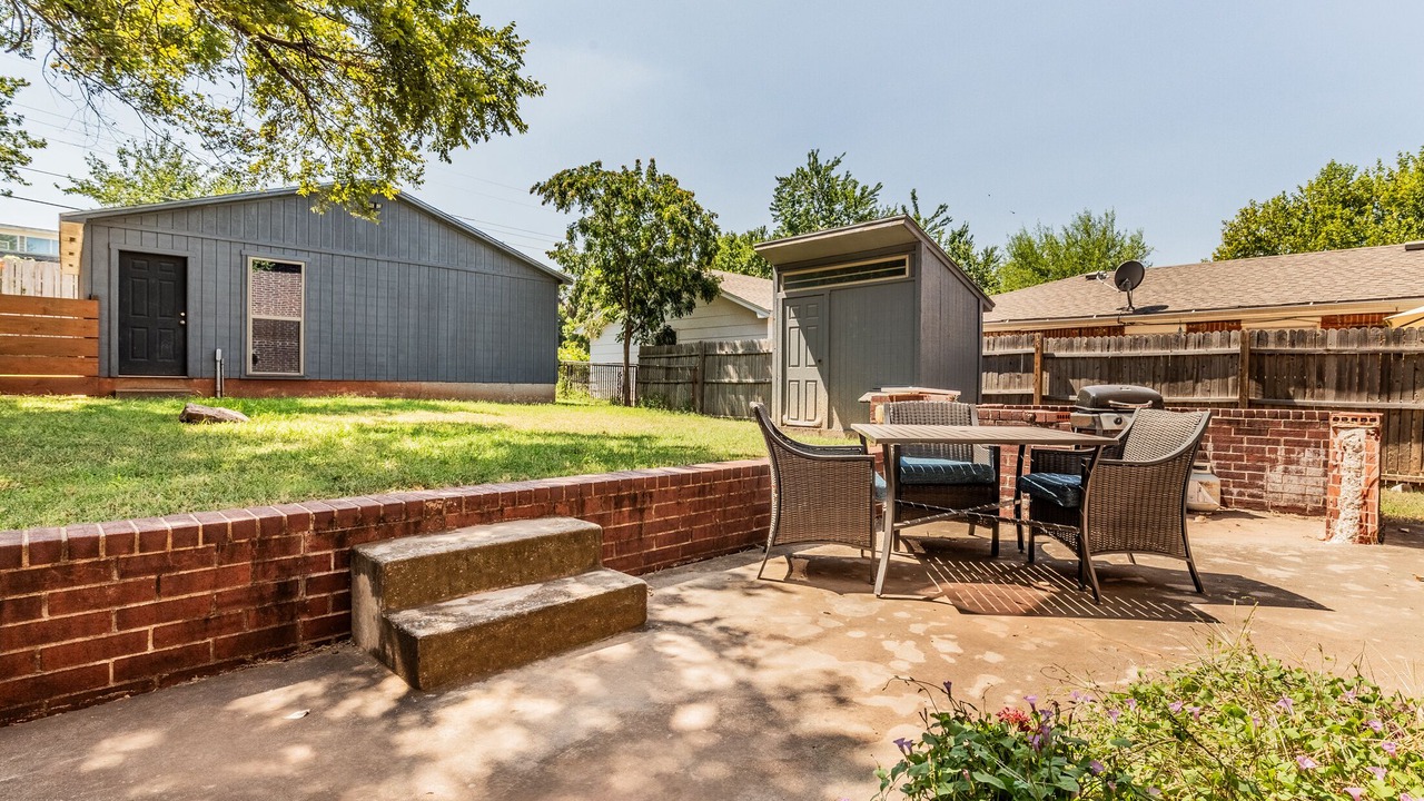Photo of Outdoor in Guthrie