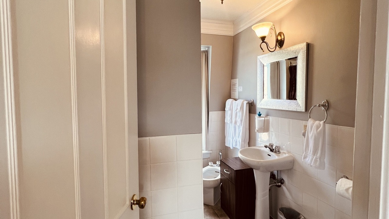 Photo of Bathroom in Magog