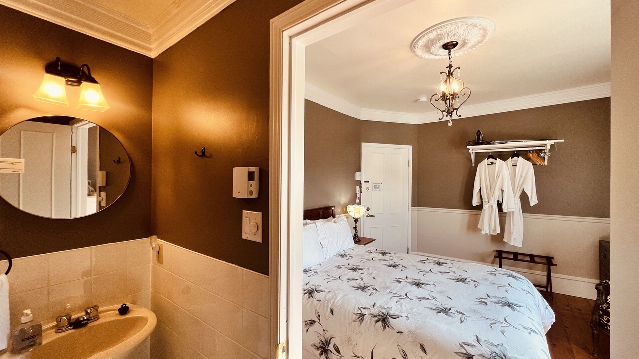 Photo of Bathroom in Magog