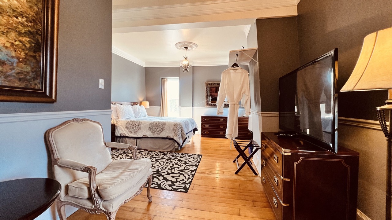 Photo of Bedroom in Magog
