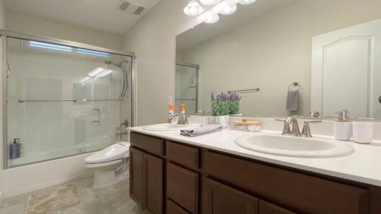 Photo of Bathroom in Lincoln