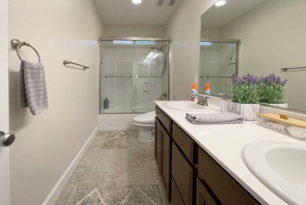 Photo of Bathroom in Lincoln