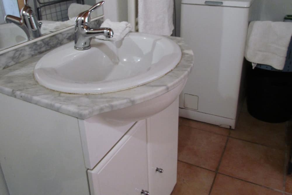 Photo of Bathroom in Firminy