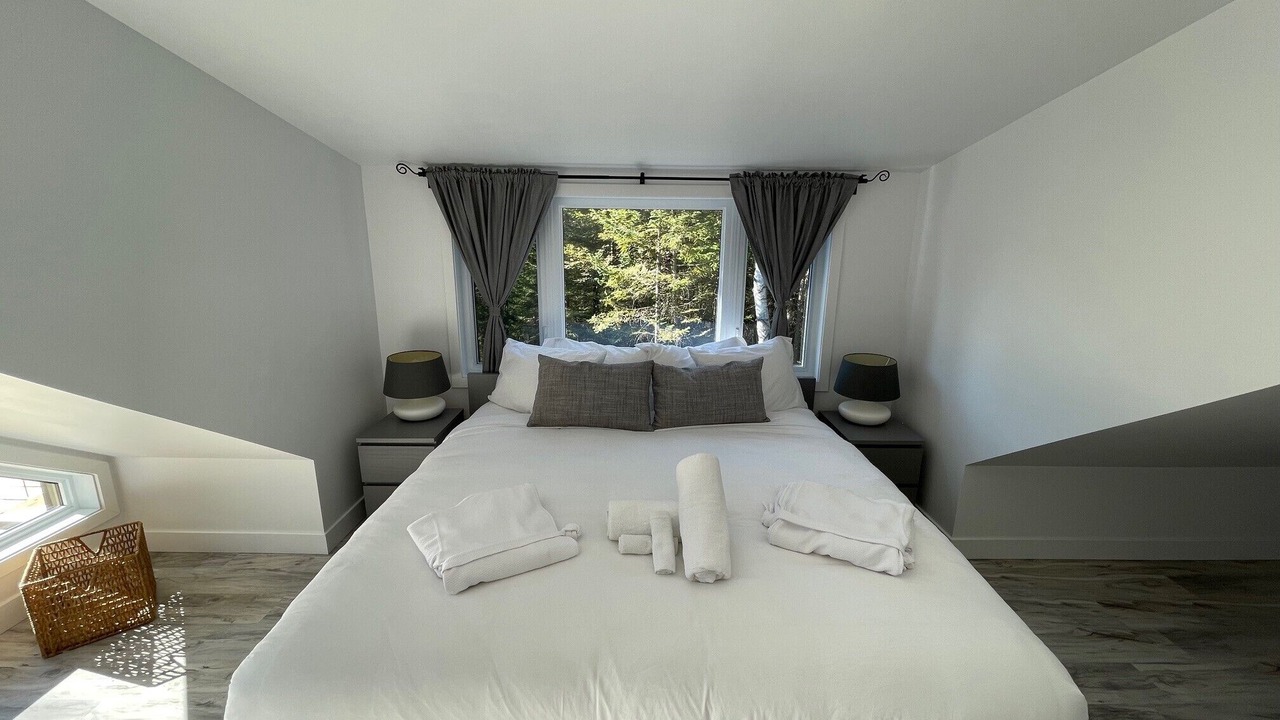 Photo of Bedroom in Rawdon