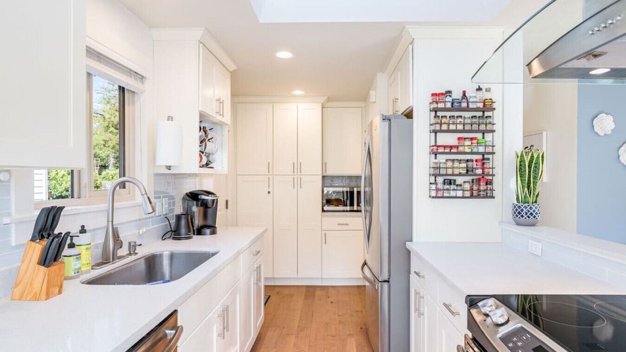 Photo of Kitchen in Central District