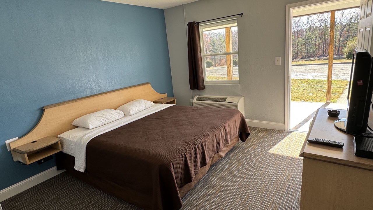 Photo of Bedroom in Thomasville