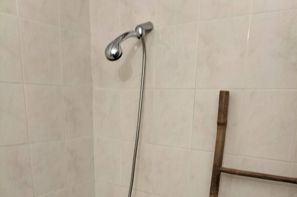 Photo of Bathroom in Lavit