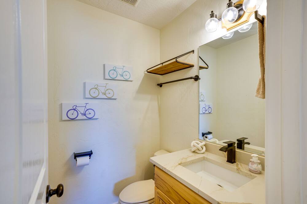 Photo of Bathroom in Moab South Valley