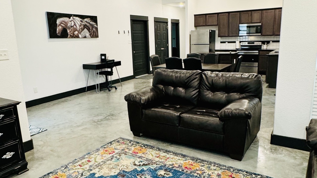 Photo of Livingroom in Gatesville