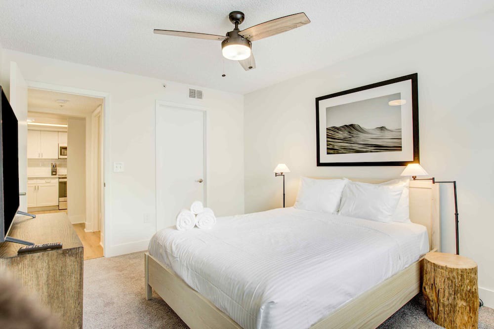 Photo of Bedroom in Davie