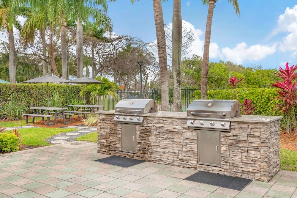 Photo of Outdoor in Davie