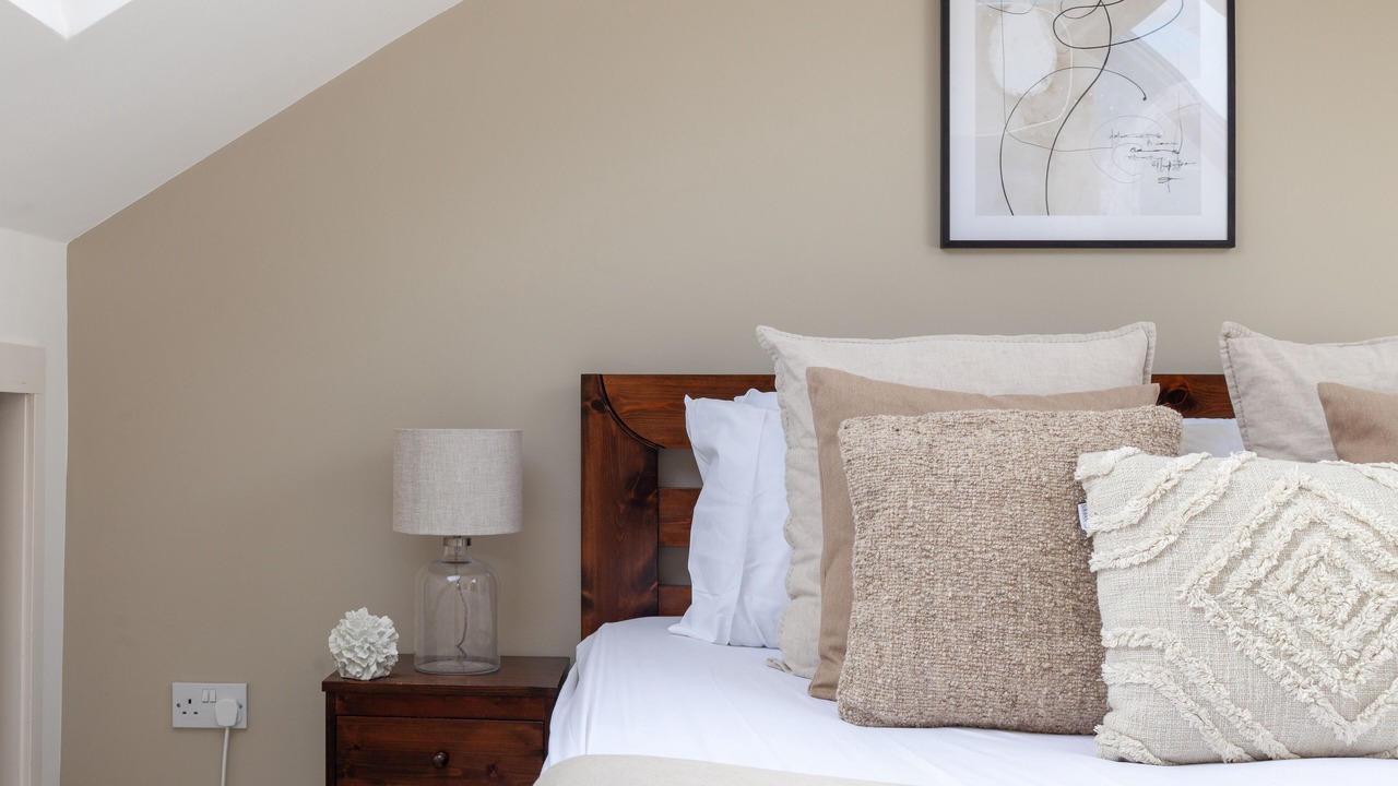 Photo of Others in Harrow Road