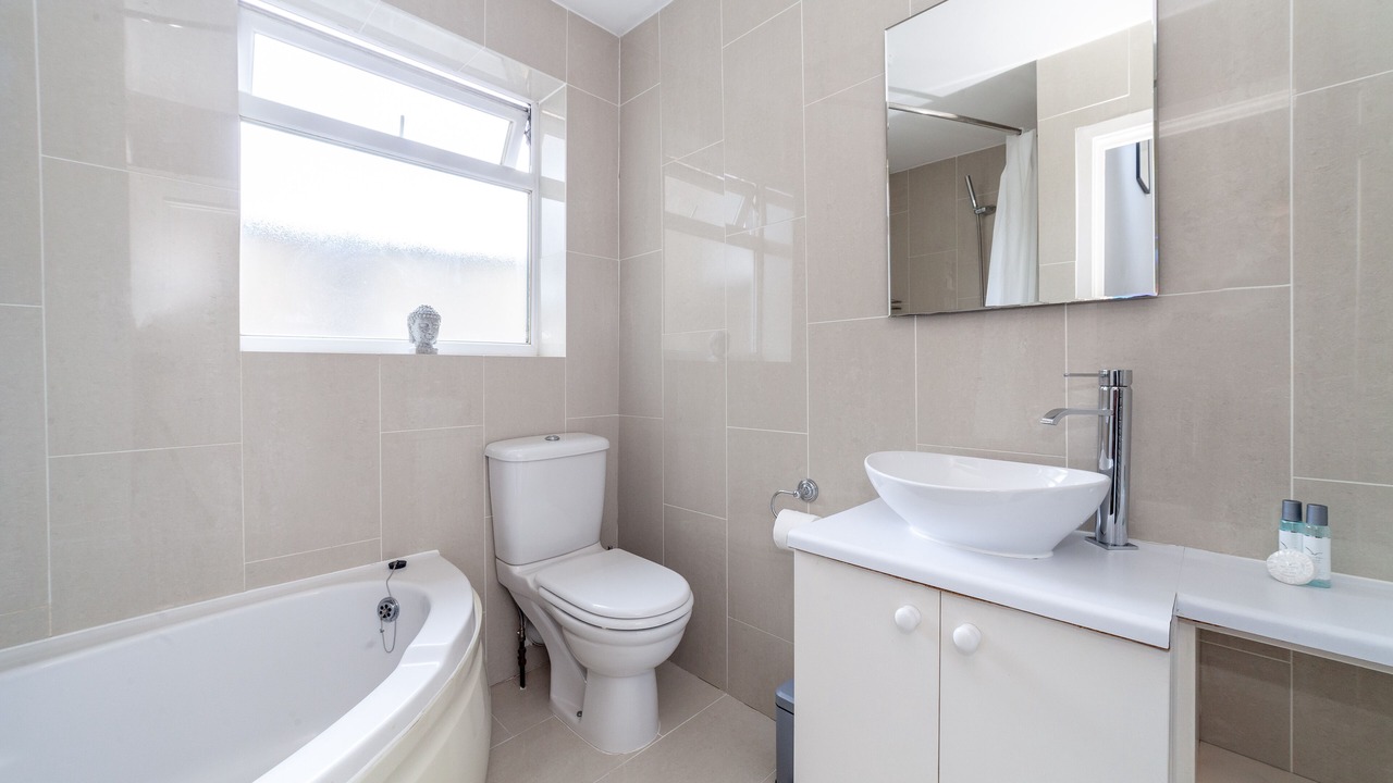 Photo of Bathroom in Harrow Road