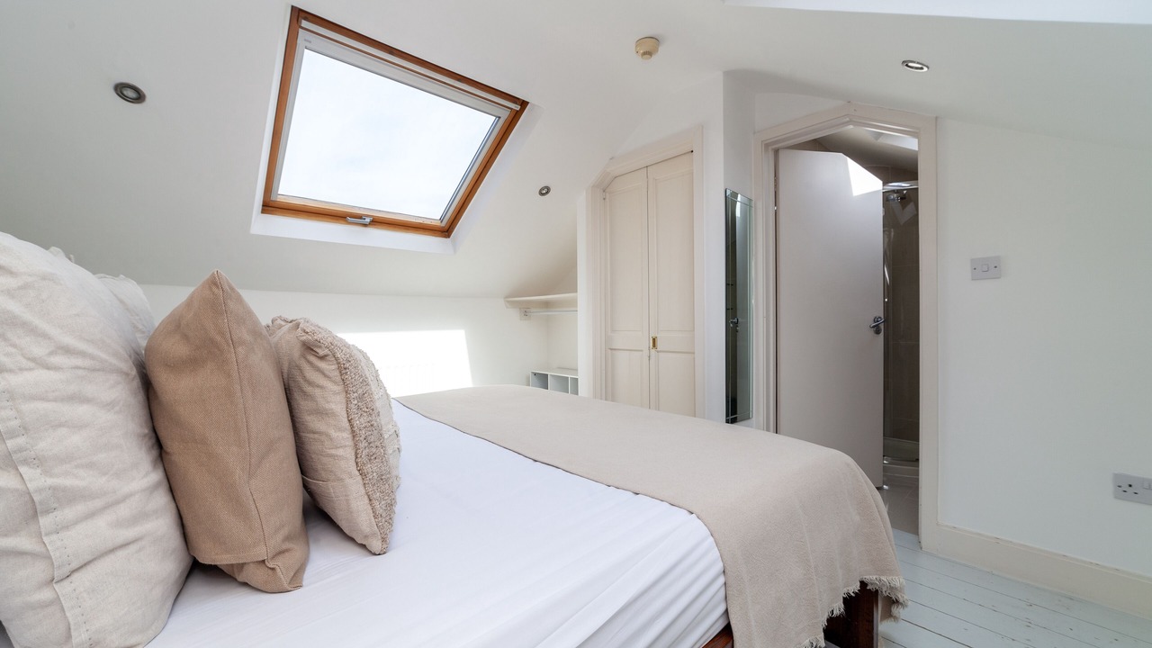 Photo of Others in Harrow Road