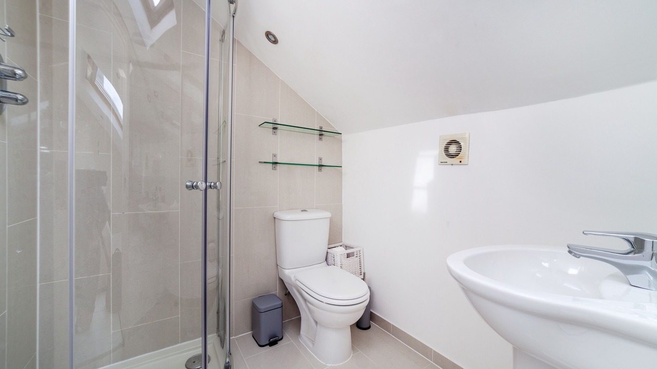 Photo of Bathroom in Harrow Road