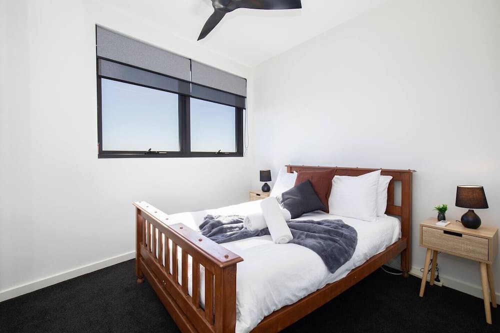 Photo of Others in Charlestown