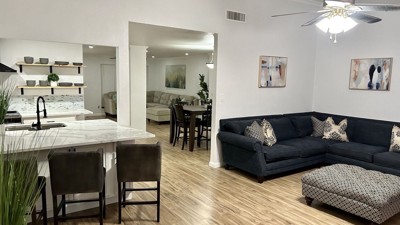 Photo of Livingroom in Mesquite