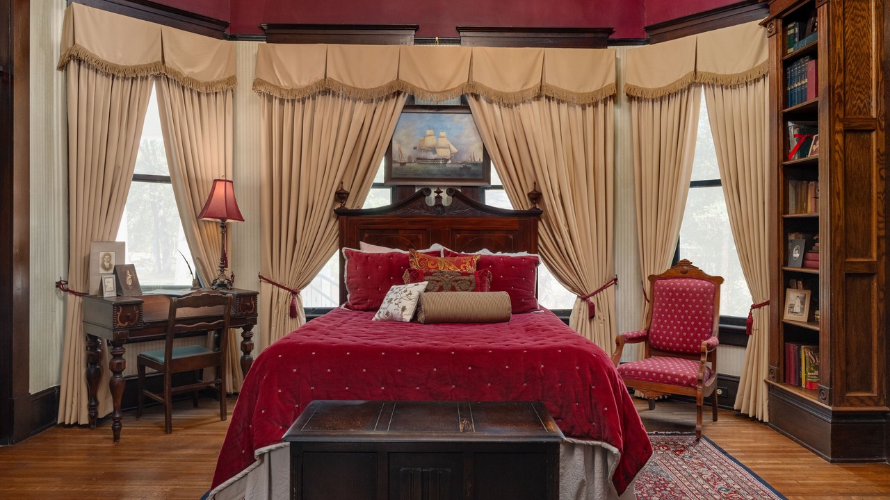 Photo of Bedroom in Hattiesburg